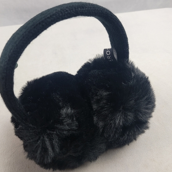 NIB Aresoles plush faux fur ear muffs OSFM in black - Picture 4 of 5